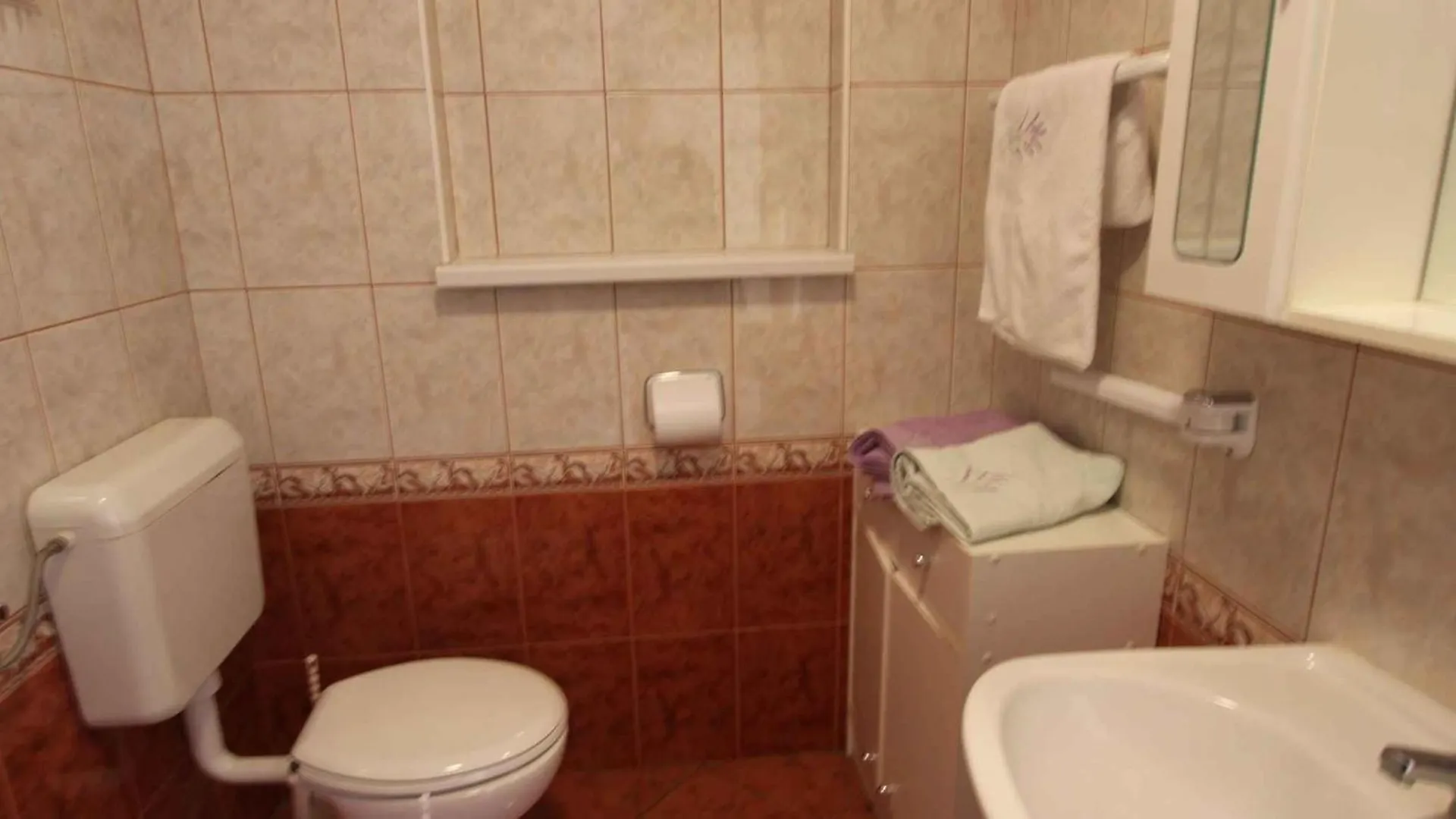 Apartment Malinska,Krk, Primorje-Gorski Kotar 5 Malinska