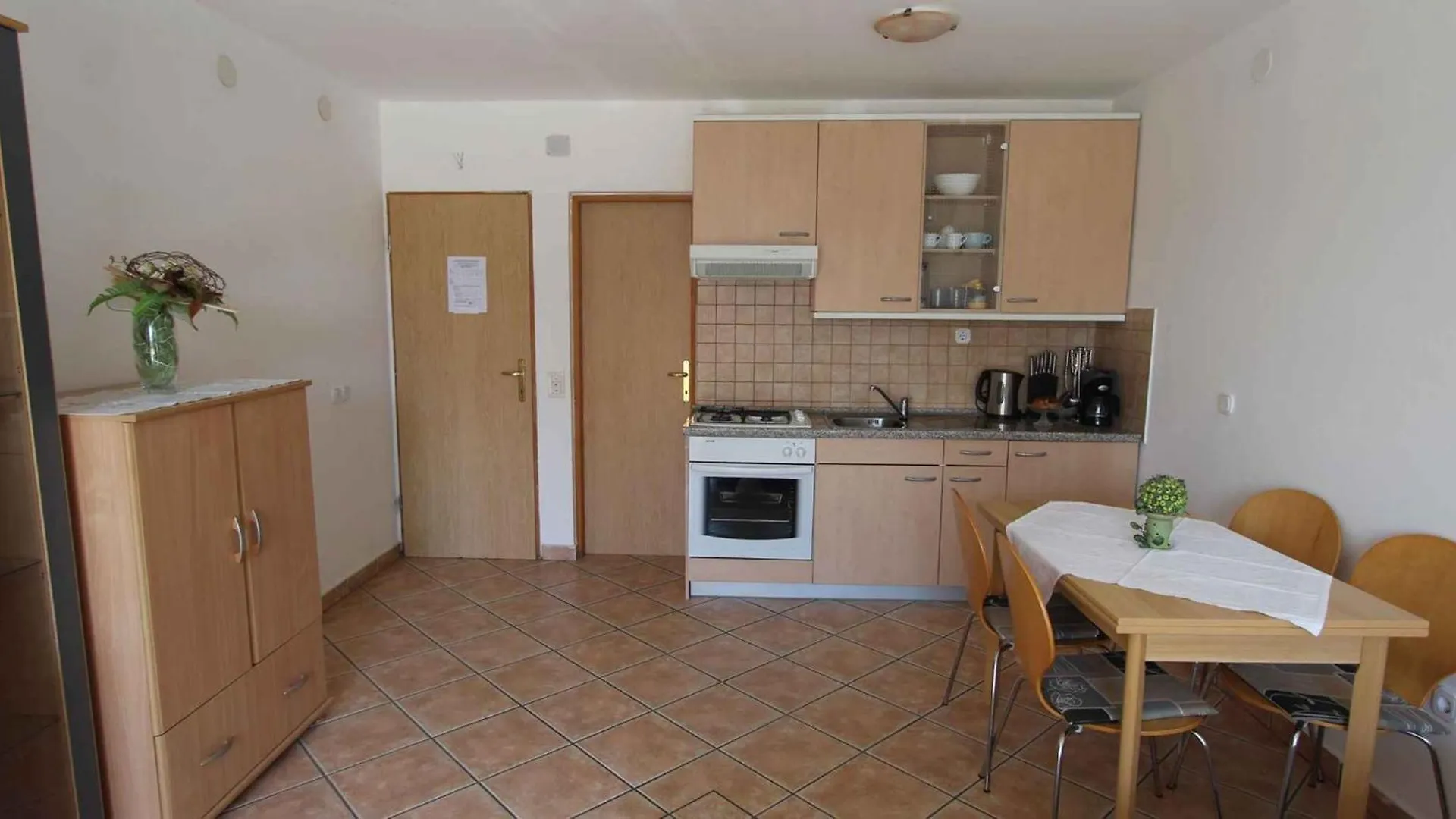 Apartment Malinska,Krk, Primorje-Gorski Kotar 5  Malinska
