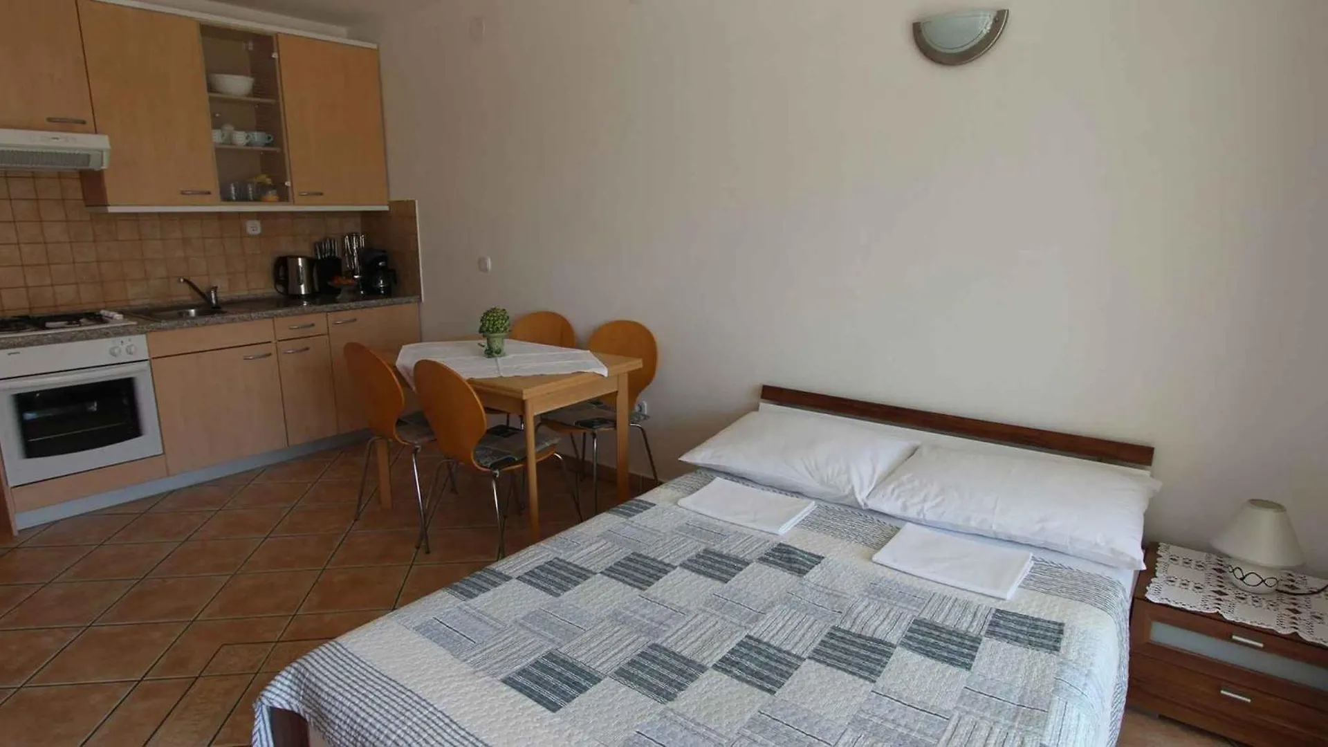 Apartment Malinska,Krk, Primorje-Gorski Kotar 5 Croatia